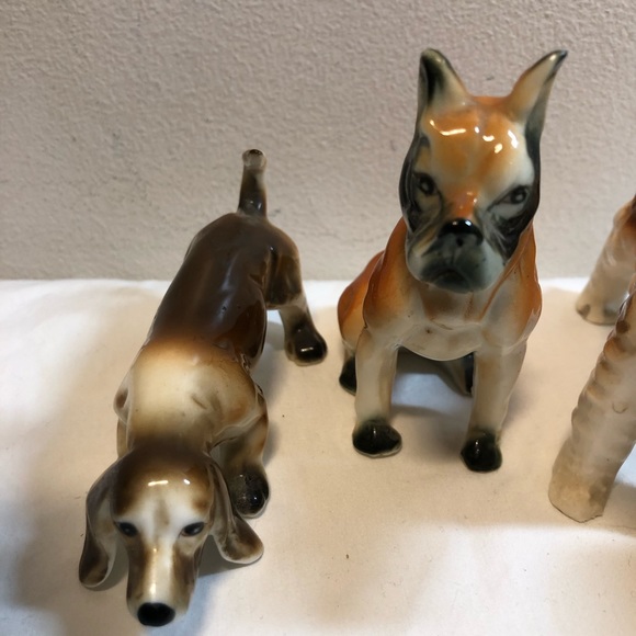 Vintage Dog Figurines, 4 - Picture 3 of 10